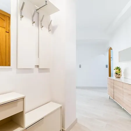 Piedra Santa Apartman *